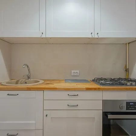 Old Town-high Hopes No2 Braşov