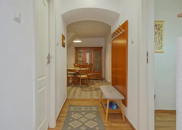 Old Town-high Hopes No2 Apartment Brasov